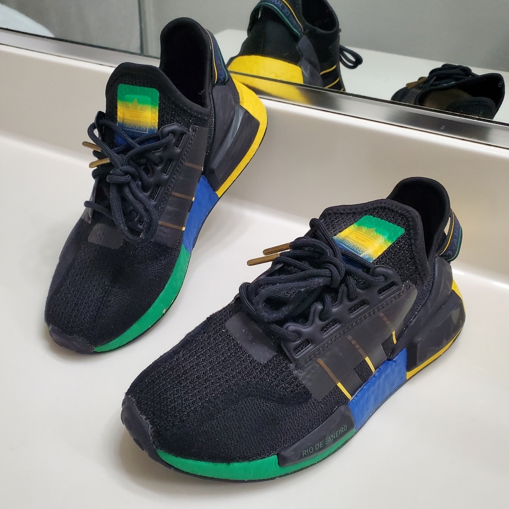 ADIDAS NMD R1 V2 GS Rio De Janeiro - Picture 2 of 13